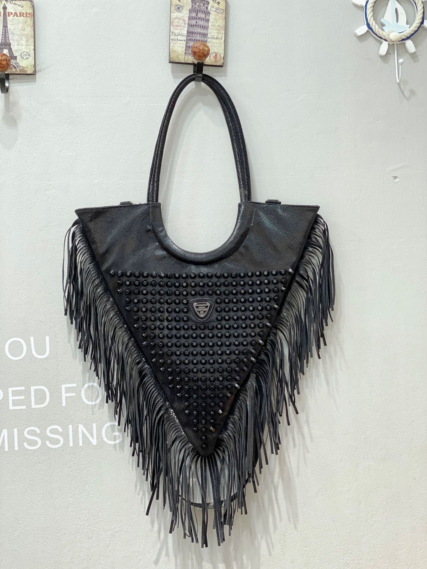 Vintage Tassel Shoulder Bag